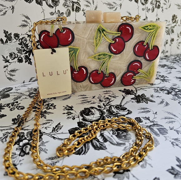 lululemon athletica Handbags - NWT Hand pain Customized LULU Purse